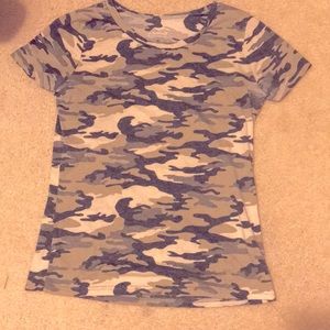 Camo t-shirt